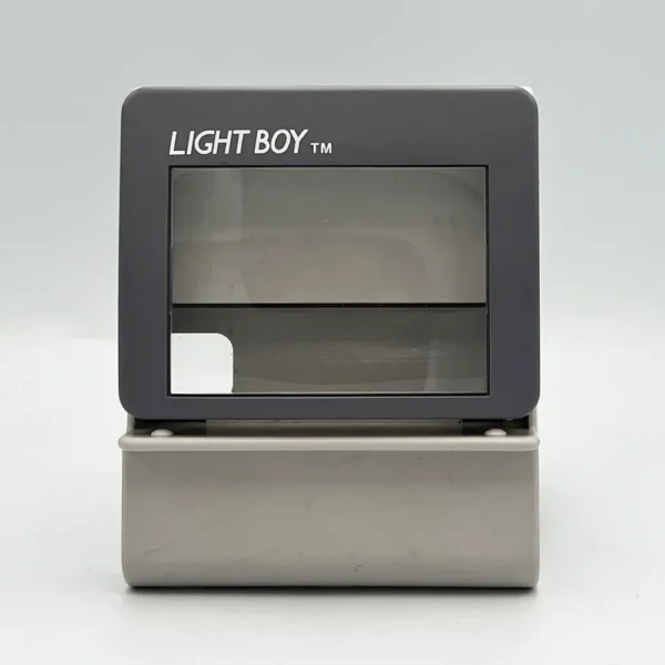 Light Boy / Magnifier By Vic Tokai For Nintendo Game Boy